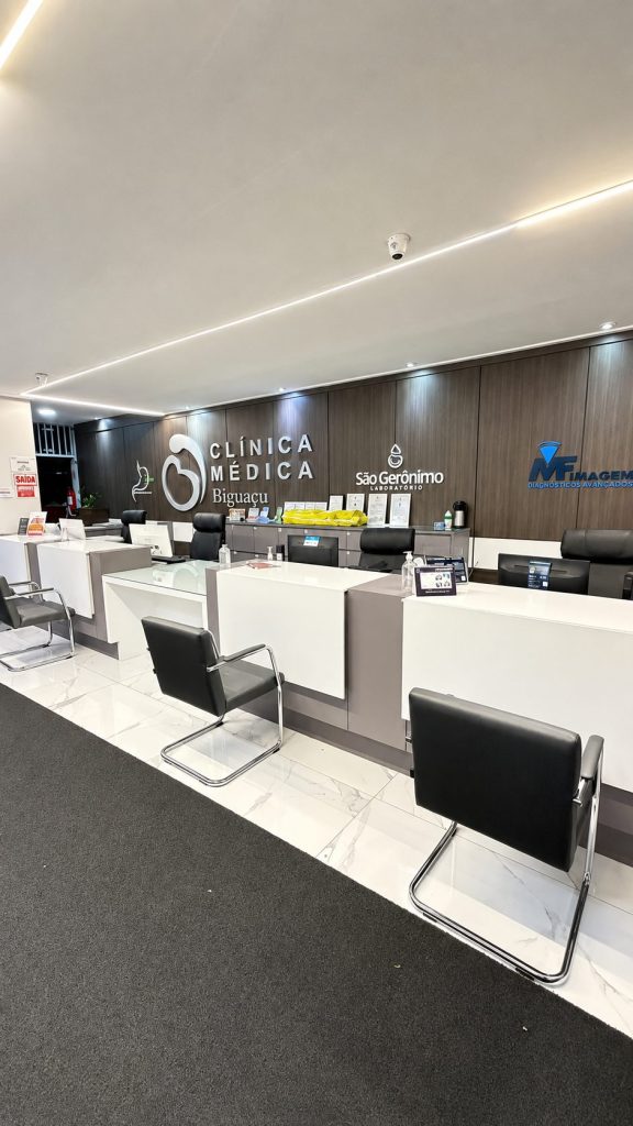 Recepção principal da Clínica Médica Biguaçu